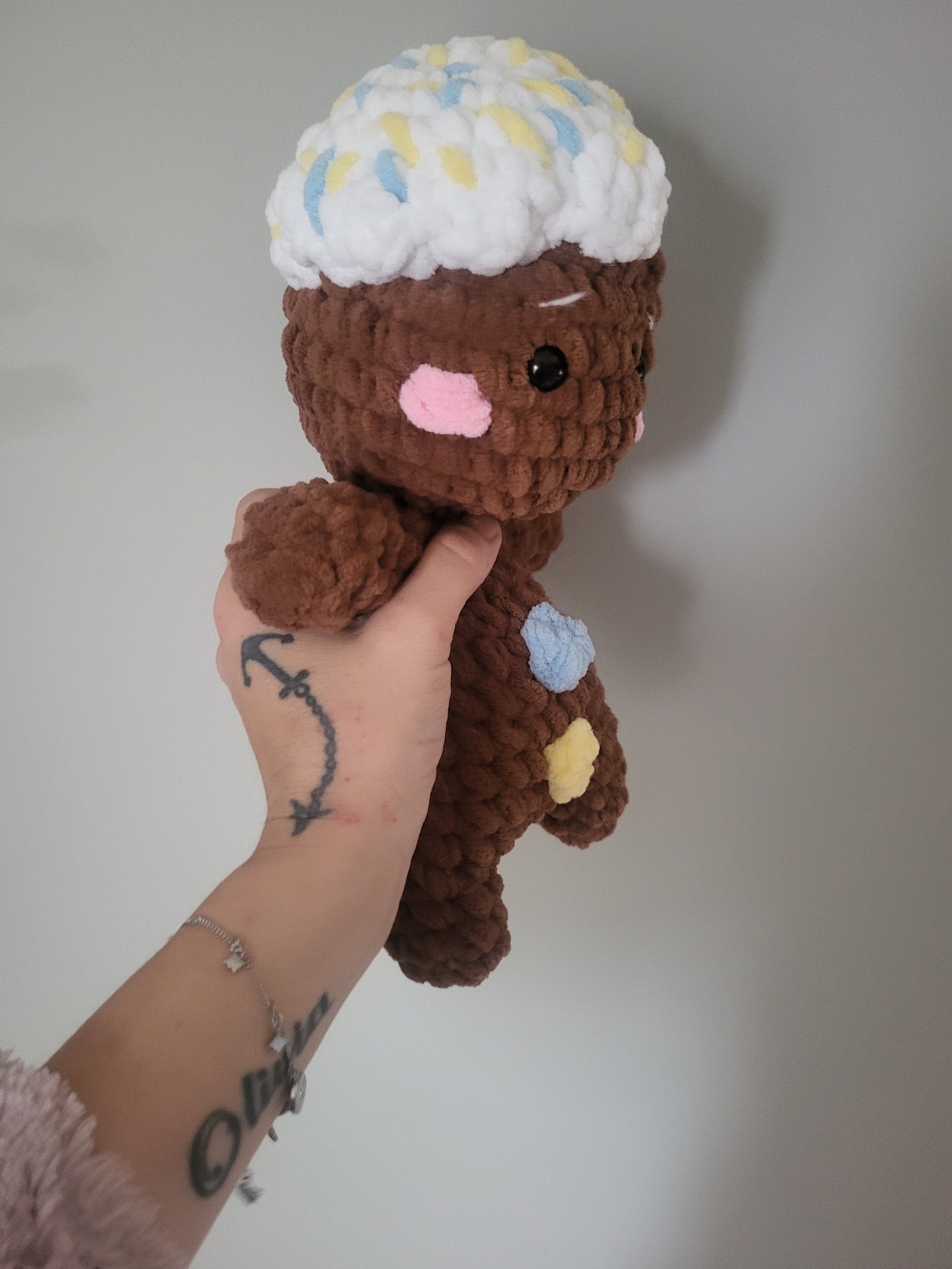 Christmas gingerbread man plushie soft toy