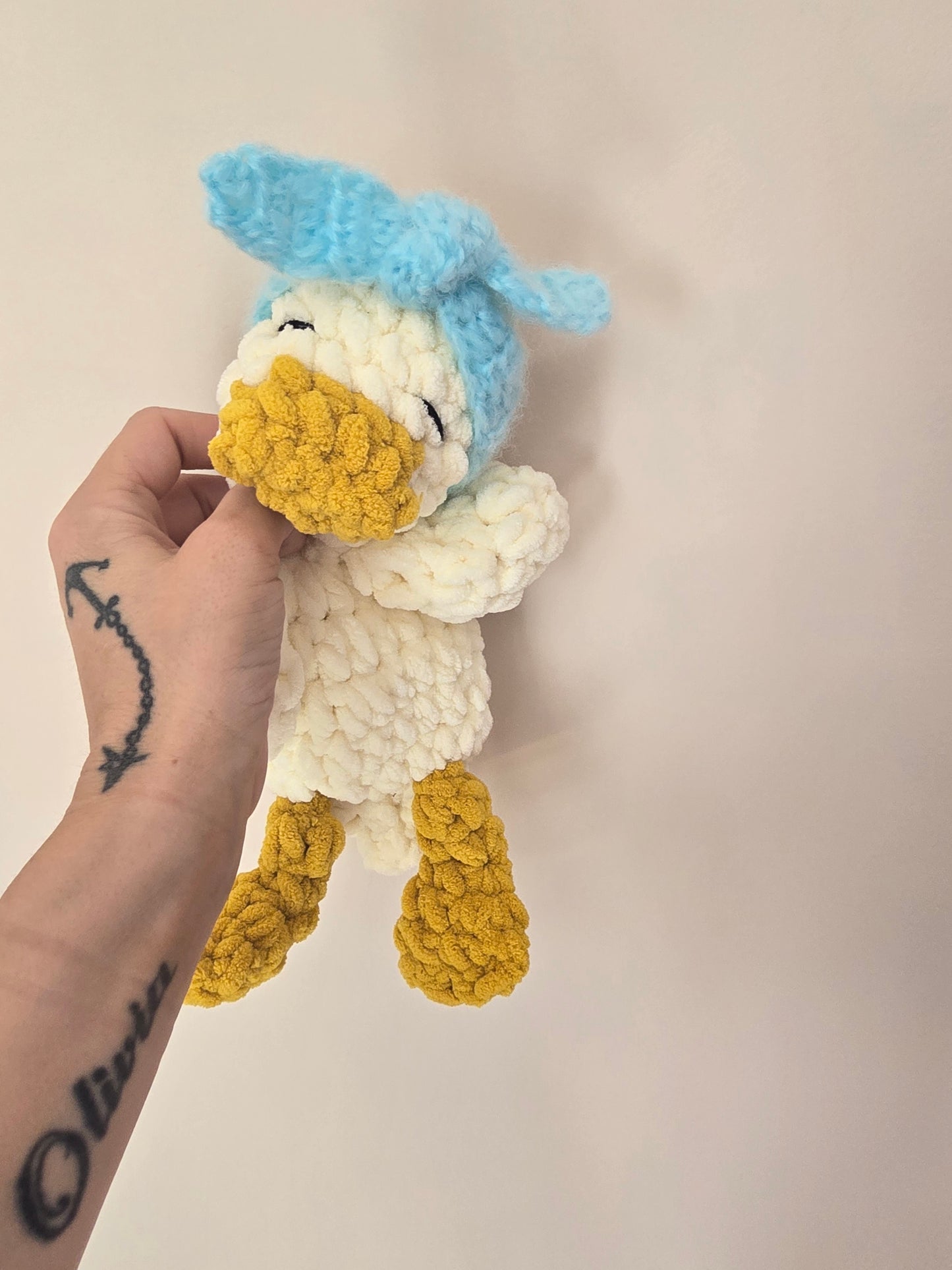 Mini Della Duck Comforter Snuggle Buddy Blankie Toy