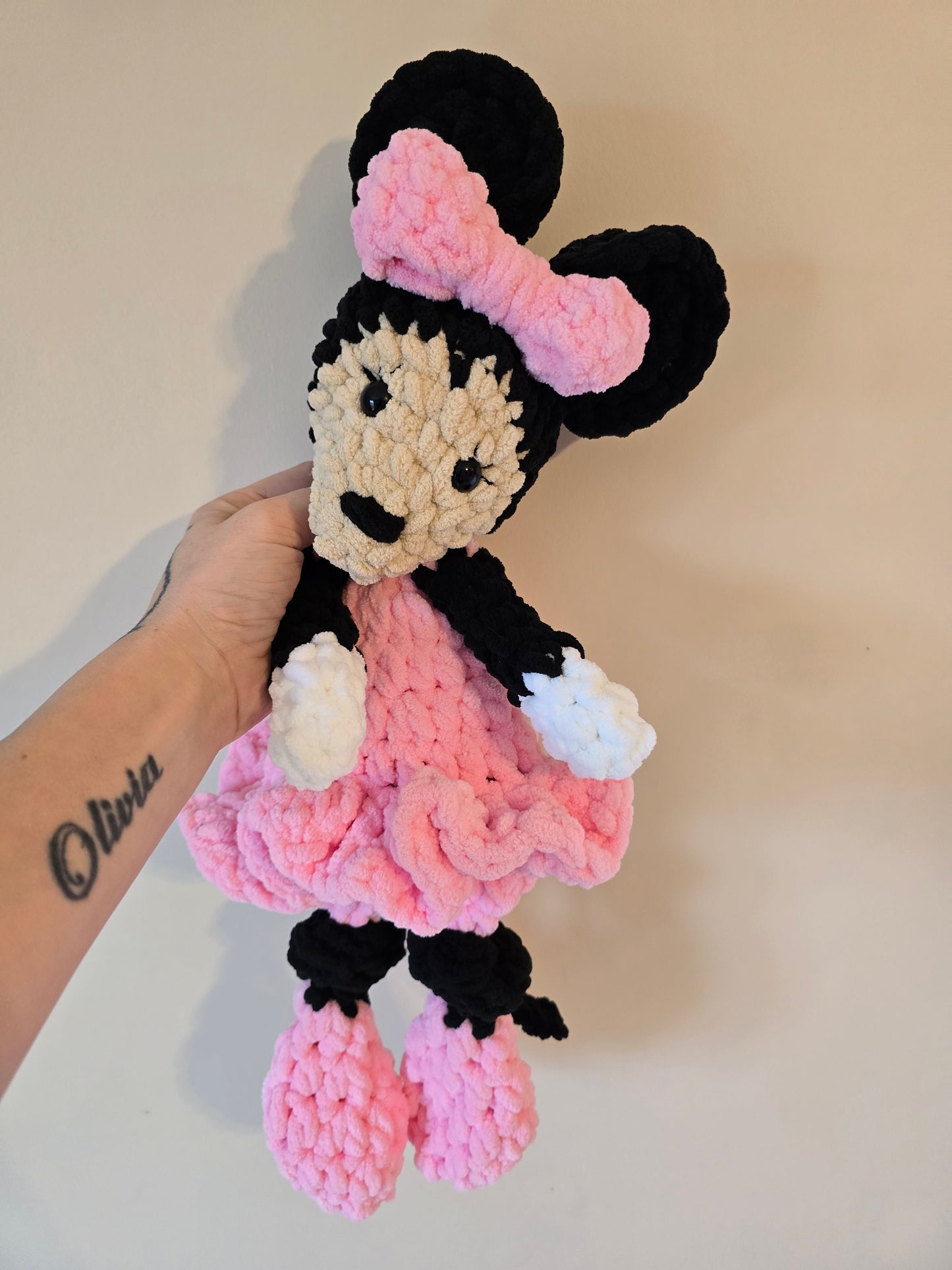 Minnie Mouse Inspired Snuggler Blankie