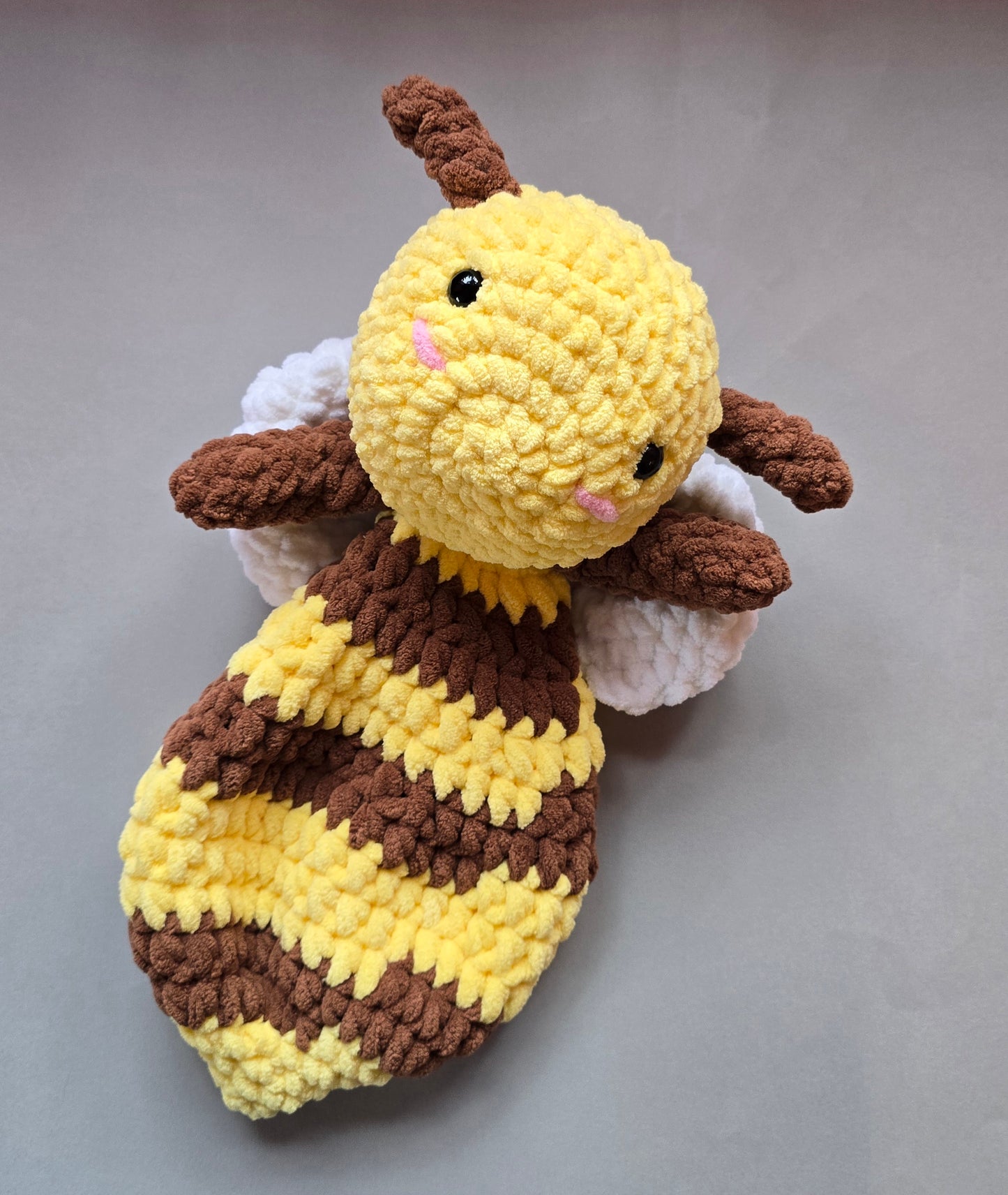 Bumble Bee Comforter