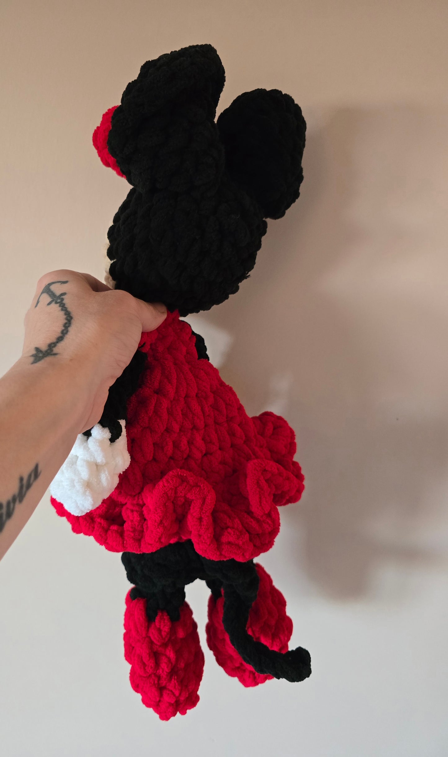 Minnie Mouse Inspired Snuggler Blankie